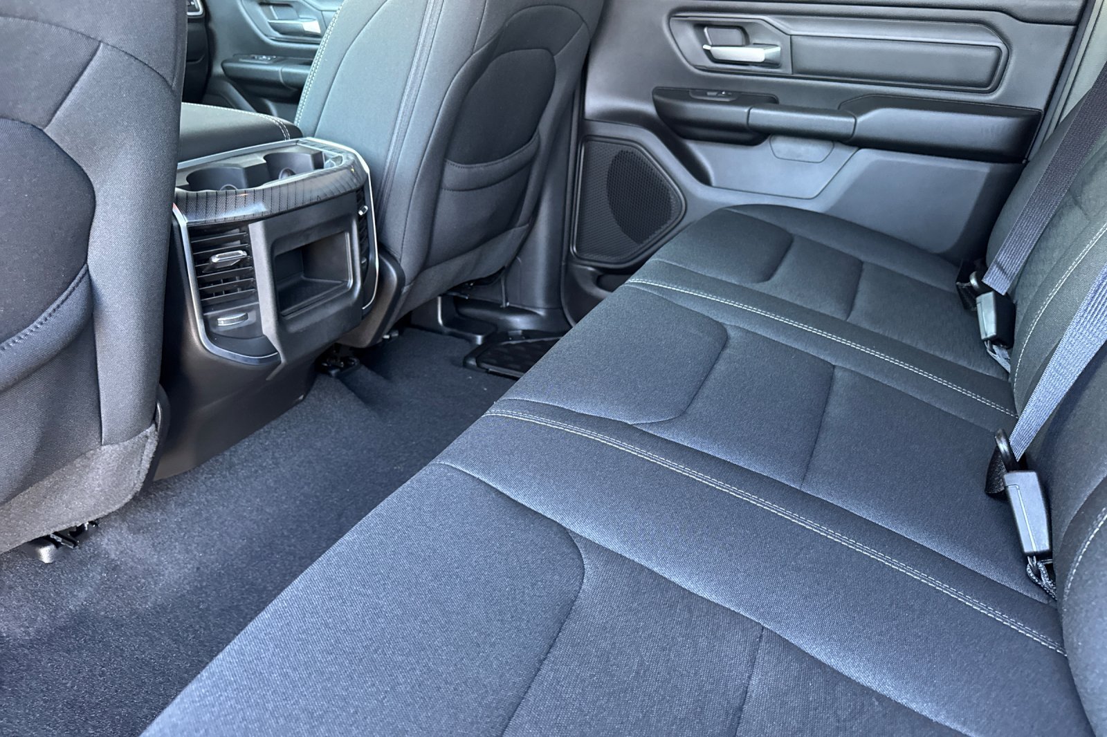 New 2026 RAM 1500 Express AWD/4WD image 11