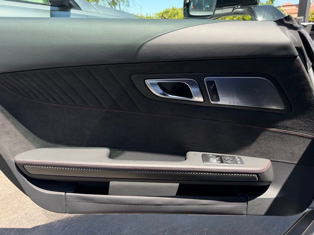 Used 2018 Mercedes-Benz AMG GT C image 17