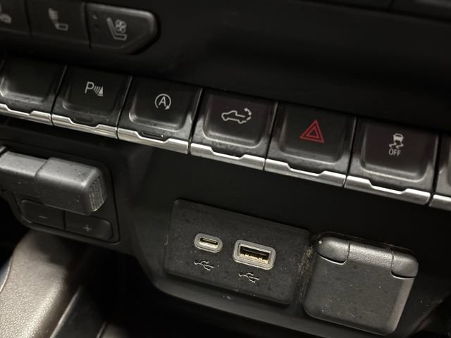 Used 2019 Chevrolet Silverado 1500 LTZ w/ LTZ Plus Package image 29