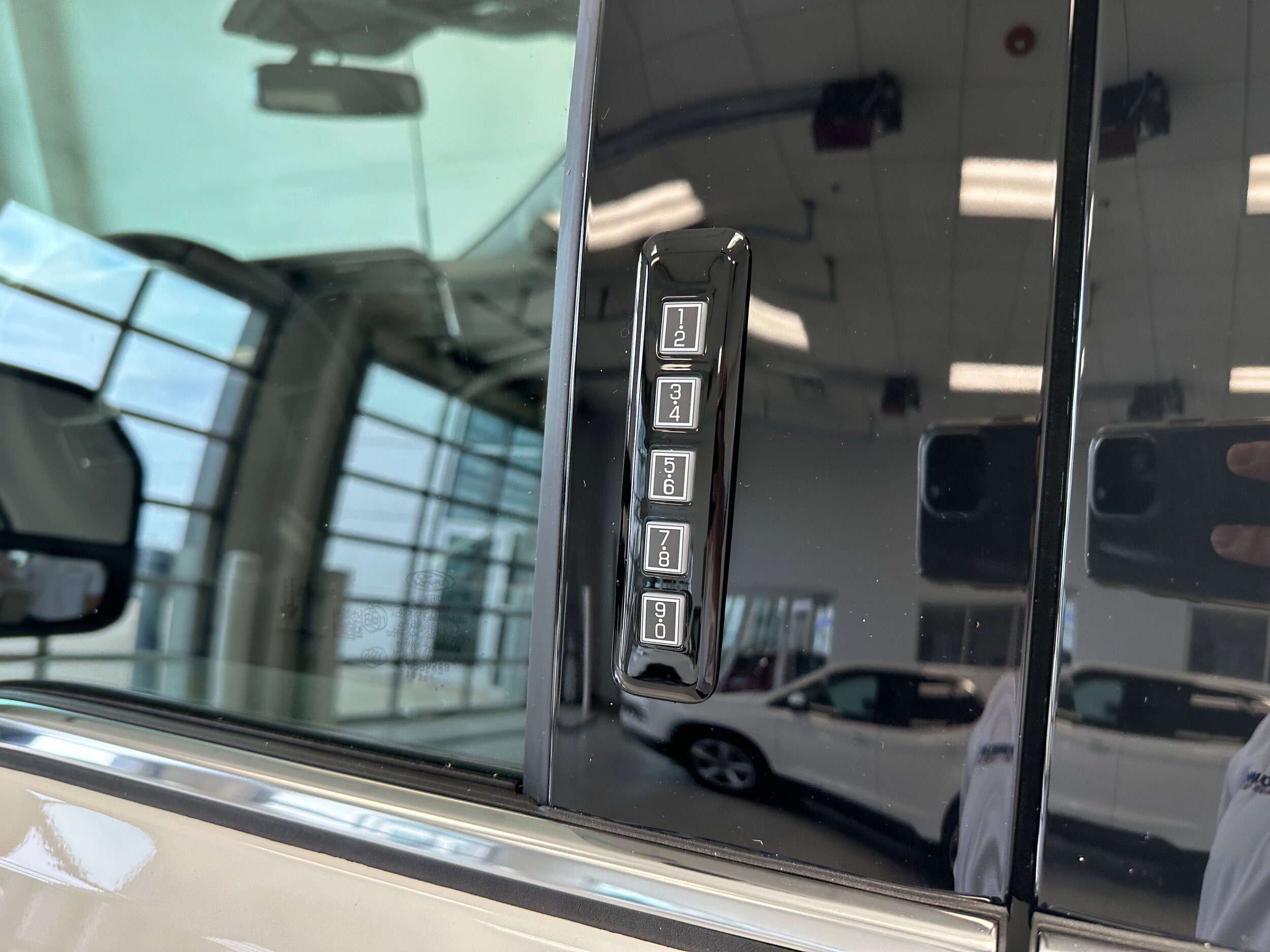 New 2026 Ford F250 4x4 Crew Cab Super Duty image 39