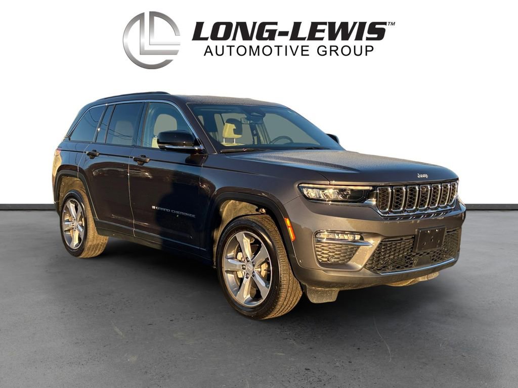 Used 2024 Jeep Grand Cherokee Limited w/ Luxury Tech Group II image 10