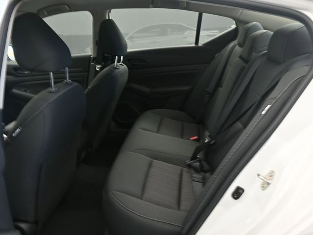 Used 2025 Nissan Altima 2.5 S FWD image 21