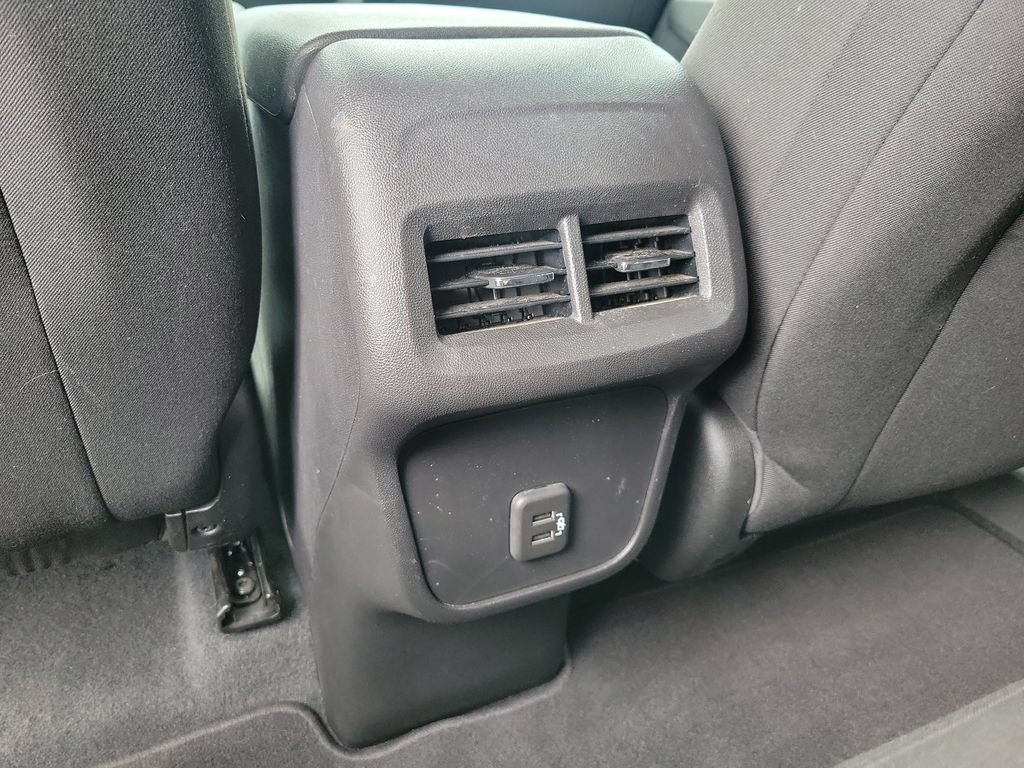 Used 2022 Chevrolet Equinox LT FWD image 14