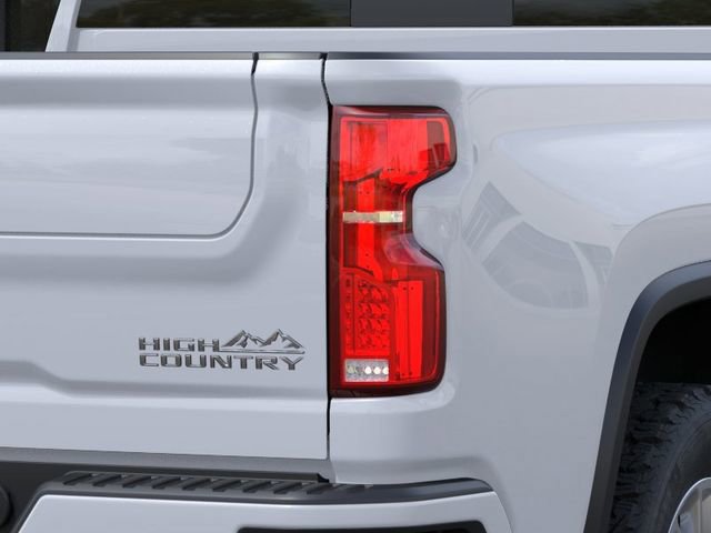 New 2026 Chevrolet Silverado 2500 High Country w/ High Country Premium Package AWD/4WD image 4