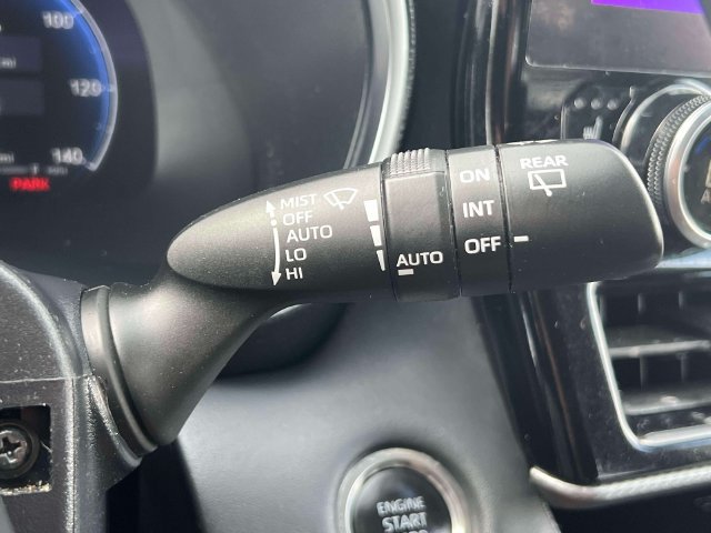 Used 2024 Toyota Highlander Platinum AWD/4WD image 28