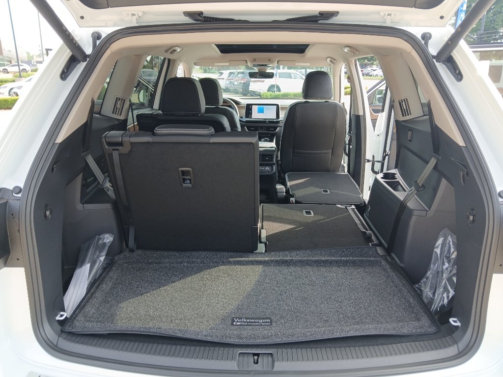 New 2026 Volkswagen Atlas SE FWD image 21