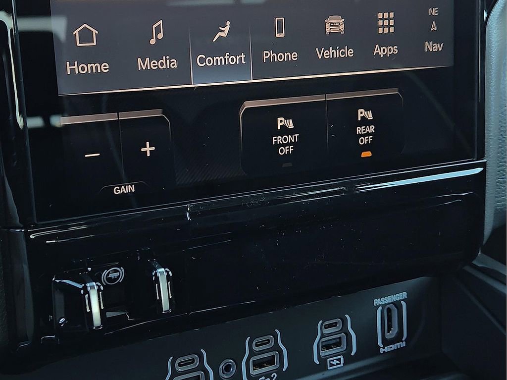 New 2026 RAM 1500 Laramie w/ Night Edition image 15