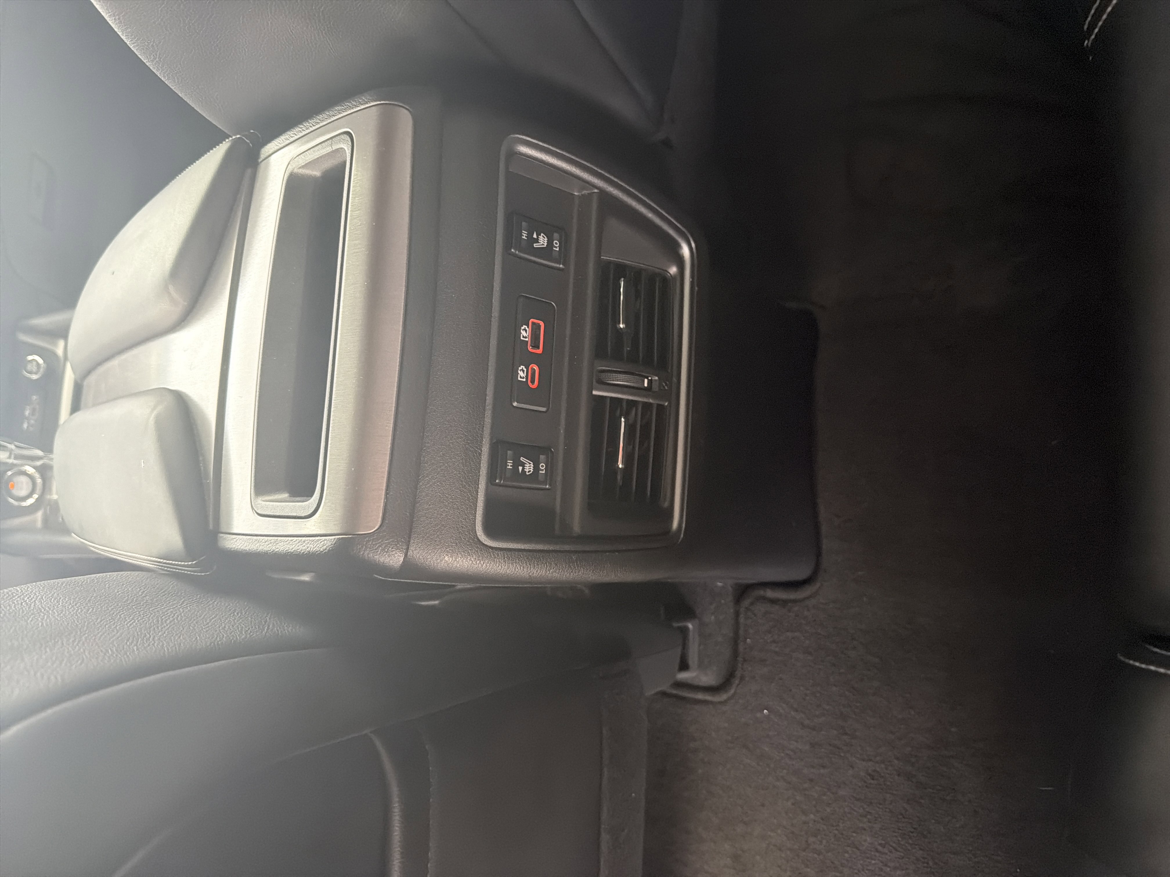 Used 2024 Nissan Murano SL image 4