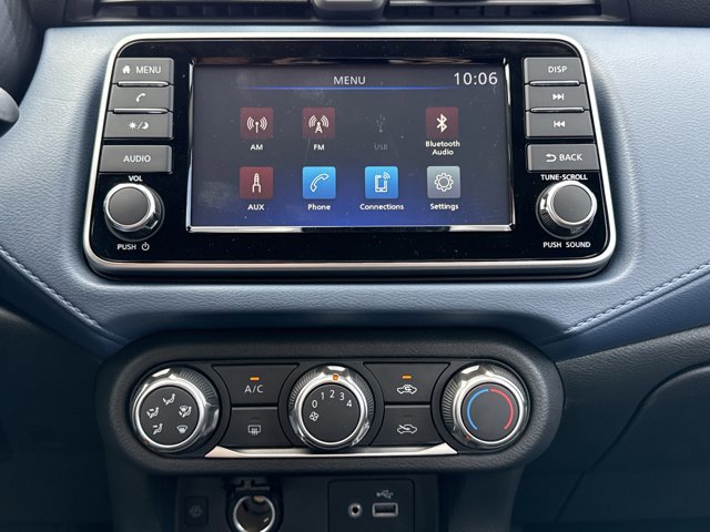 New 2025 Nissan Versa SV image 13