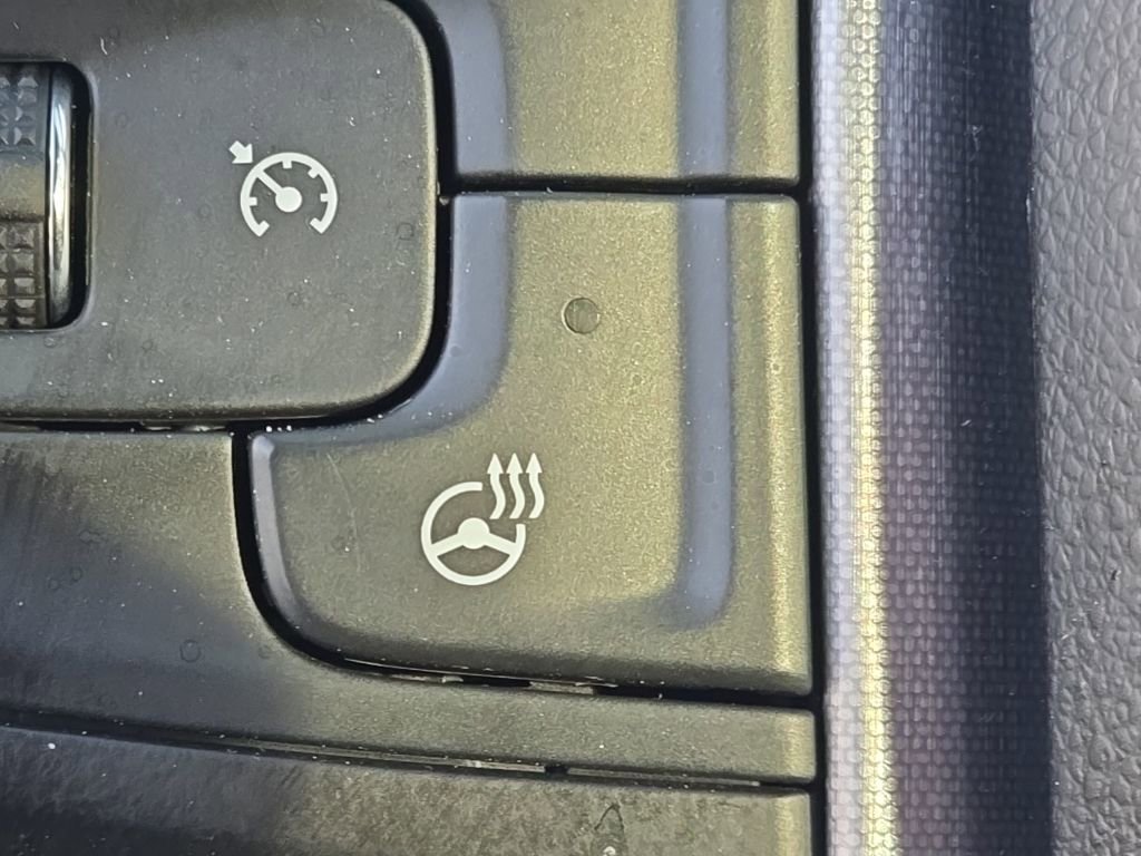 Used 2022 GMC Sierra 2500 SLE w/ SLE Value Package; image 18