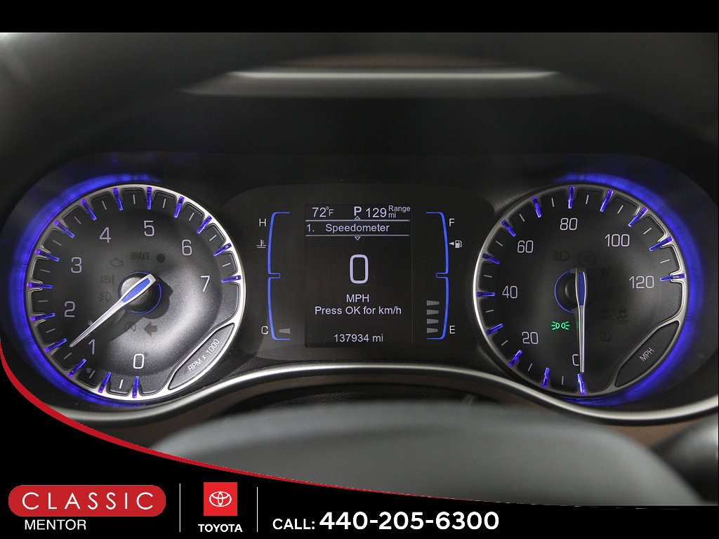 Used 2017 Chrysler Pacifica LX FWD image 8
