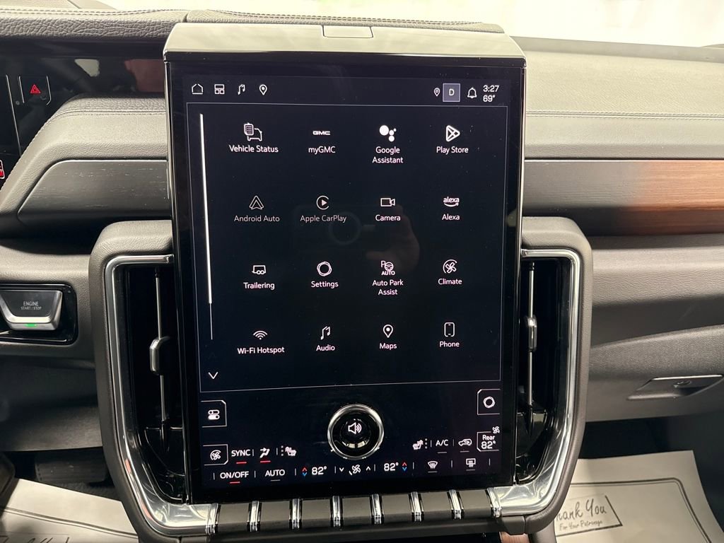 Used 2025 GMC Yukon Denali image 31