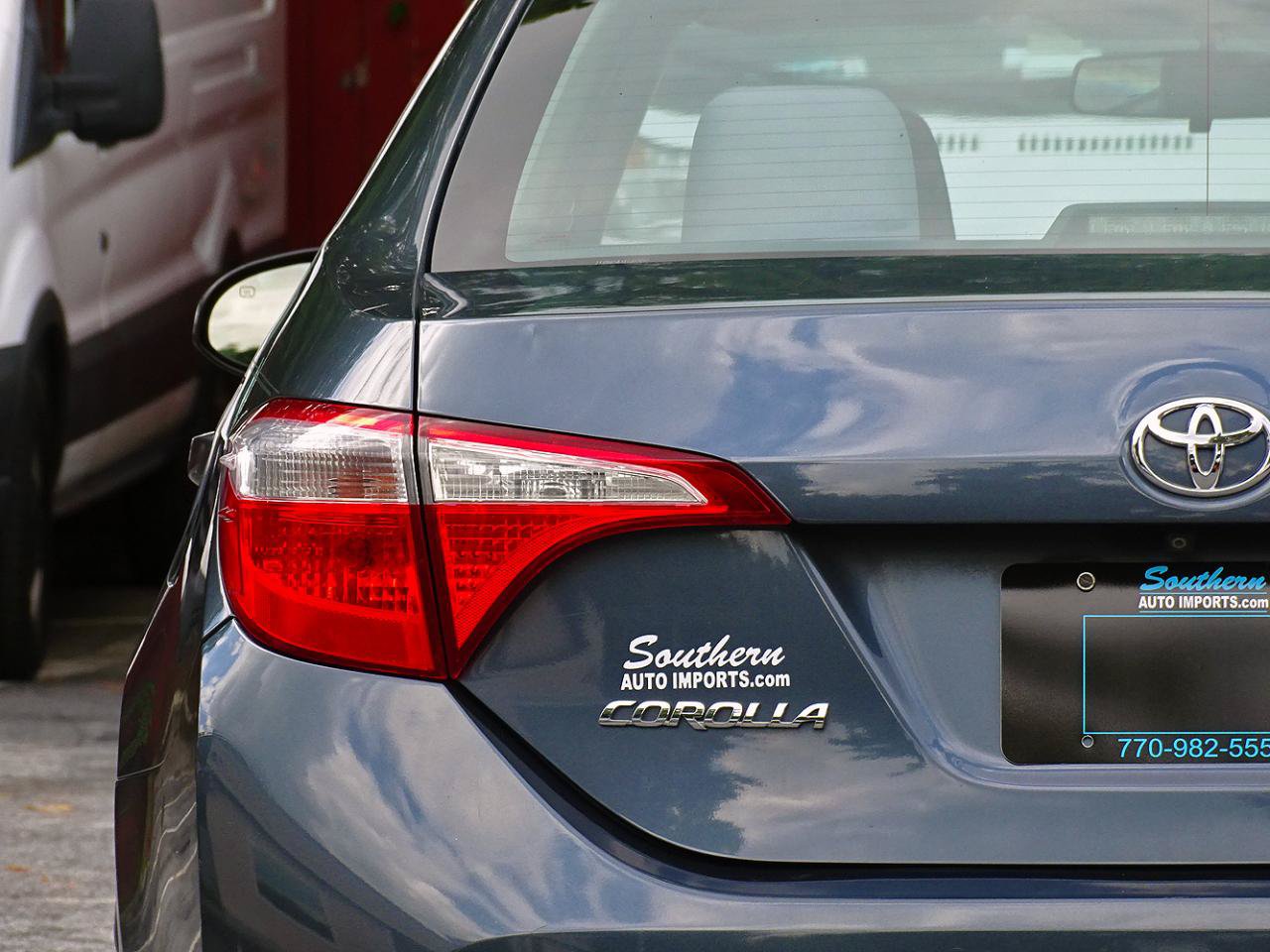 Used 2014 Toyota Corolla LE FWD image 14