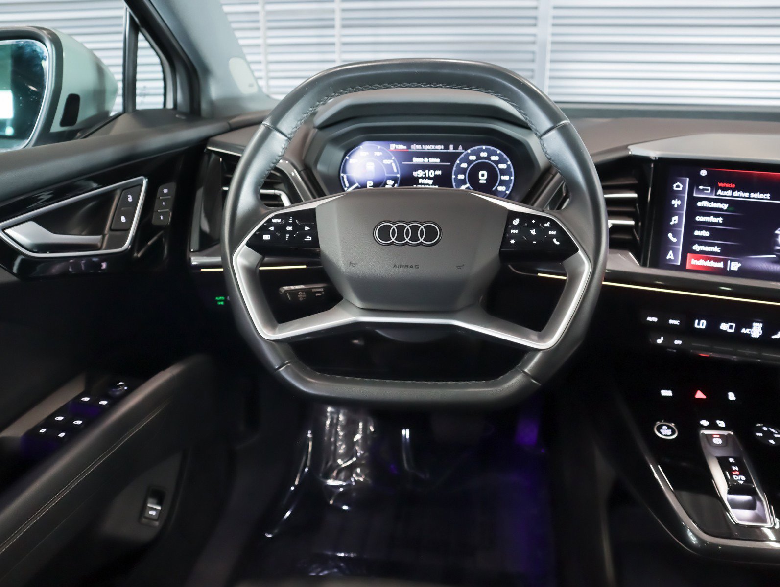 Used 2023 Audi Q4 e-tron Prestige w/ Black Optic Package image 13