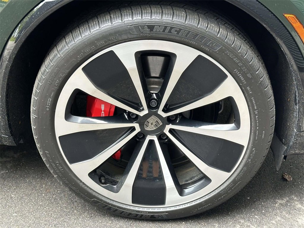 Certified 2024 Porsche Macan Turbo Electric image 10