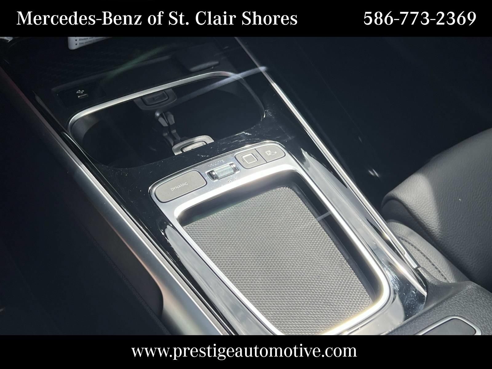 Used 2026 Mercedes-Benz GLB 250 4MATIC image 23