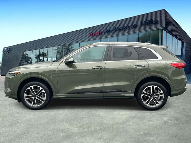 Certified 2025 Audi Q5 Premium Plus w/ Premium Plus image 2