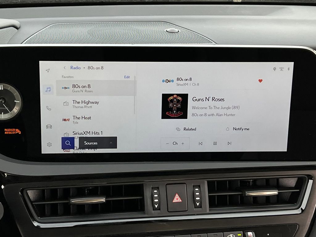 New 2025 Lexus ES 350 w/ Premium Package image 17