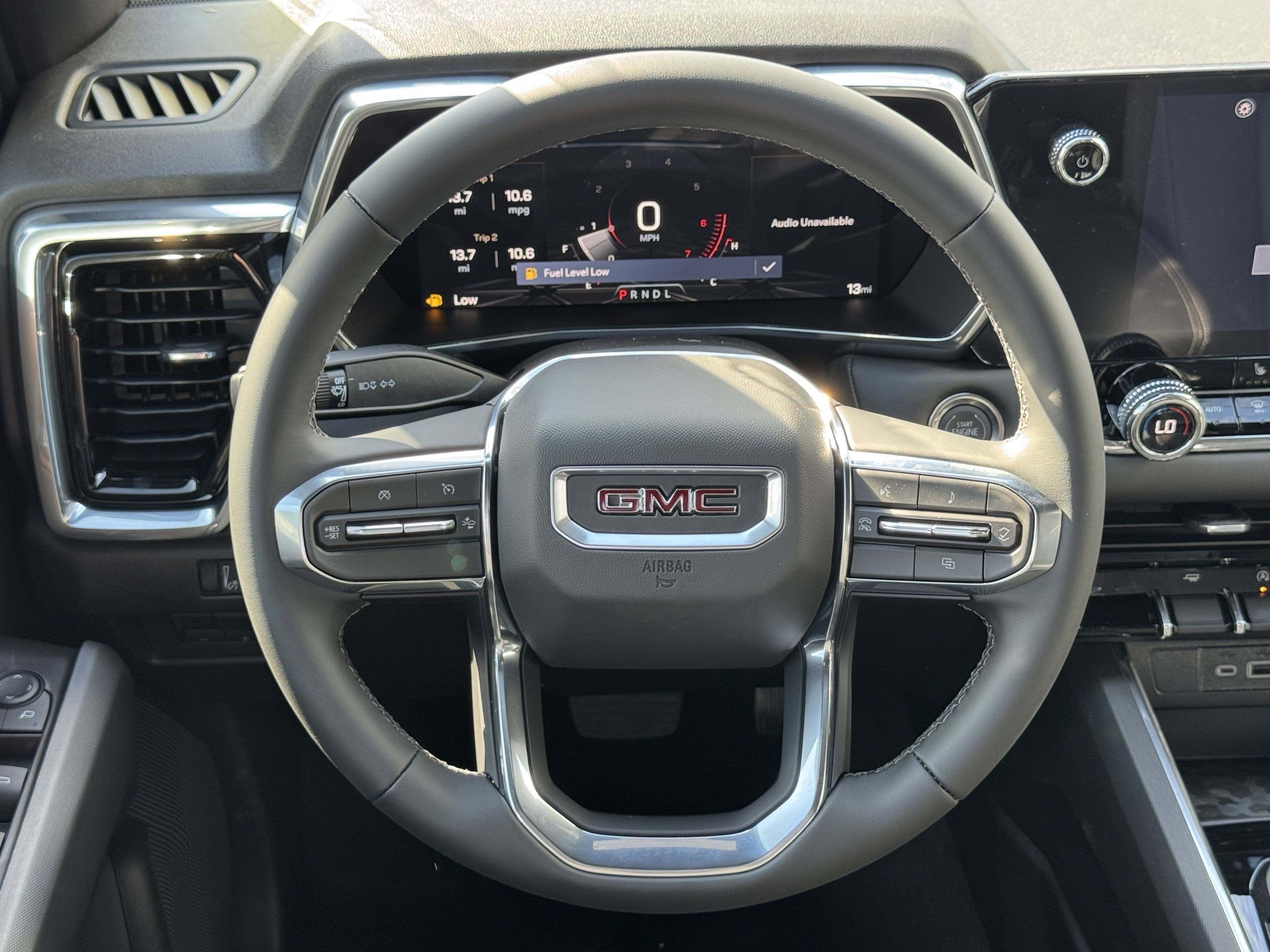 New 2026 GMC Canyon Elevation w/ Convenience Package image 15