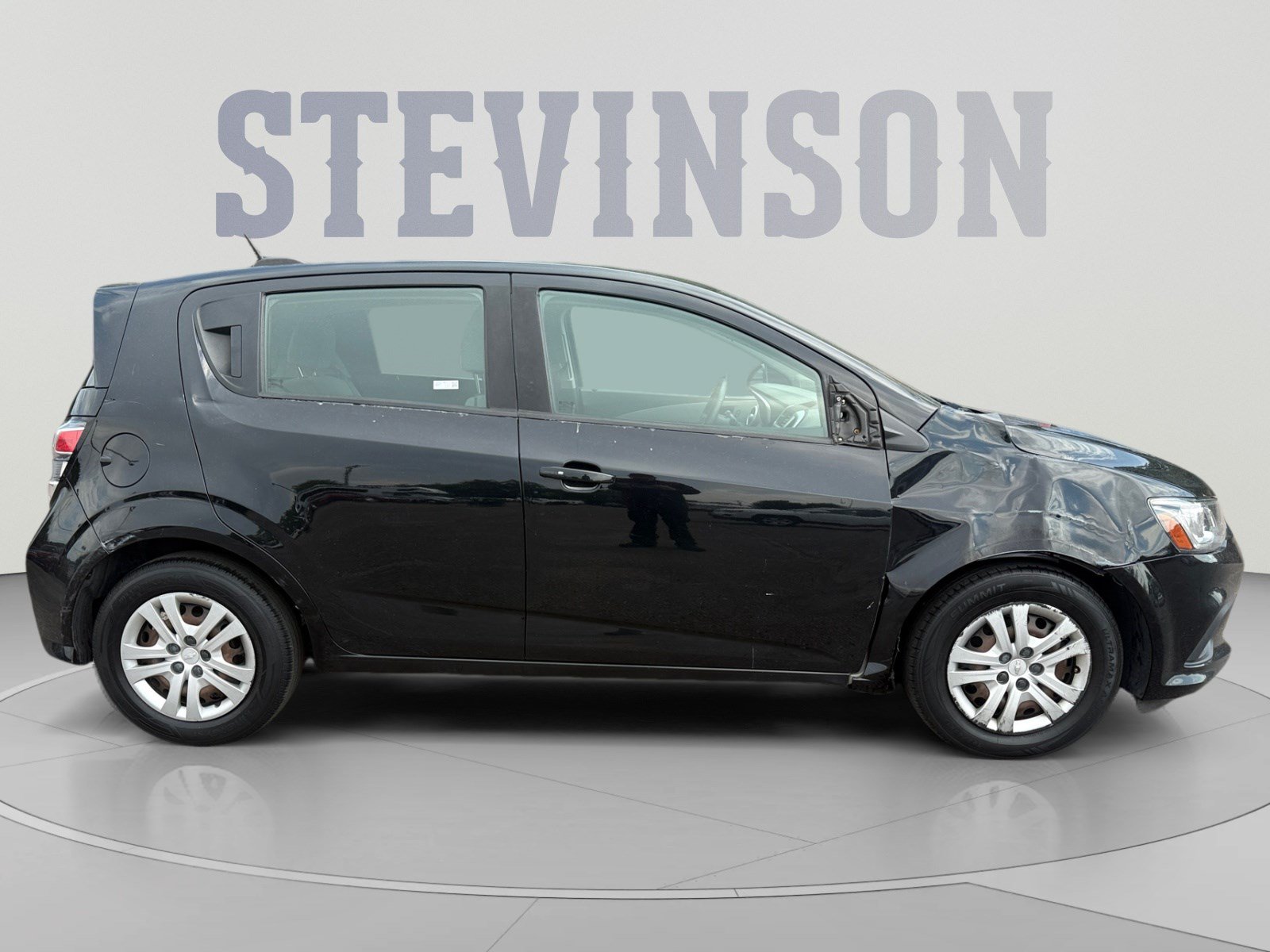 Used 2020 Chevrolet Sonic LT FWD image 6
