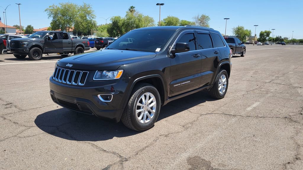 Used 2015 Jeep Grand Cherokee Laredo w/ Quick Order Package 23E AWD/4WD image 4