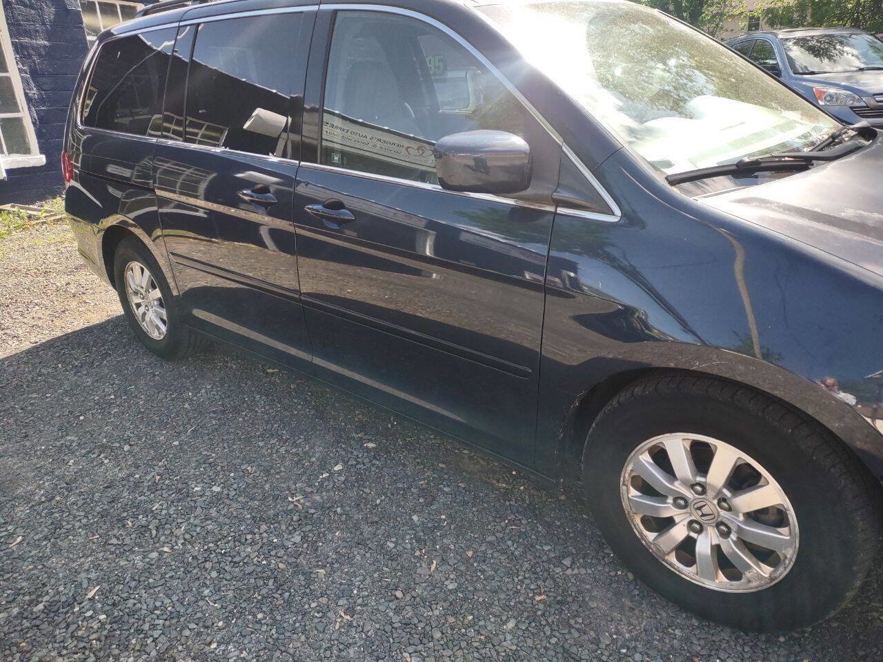 Used 2010 Honda Odyssey EX image 3