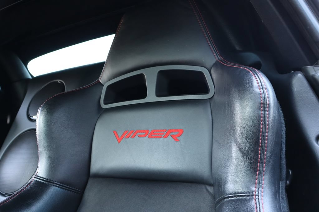 Used 2010 Dodge Viper SRT-10 w/ Protection Group RWD image 5