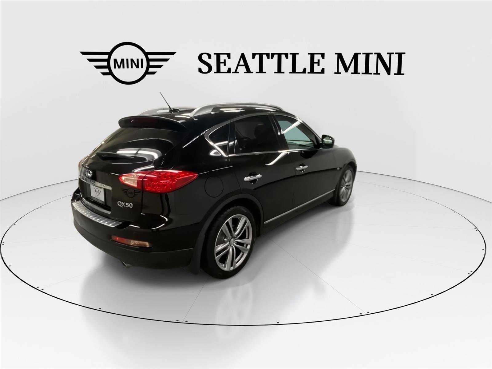 Used 2015 INFINITI QX50 Journey image 11