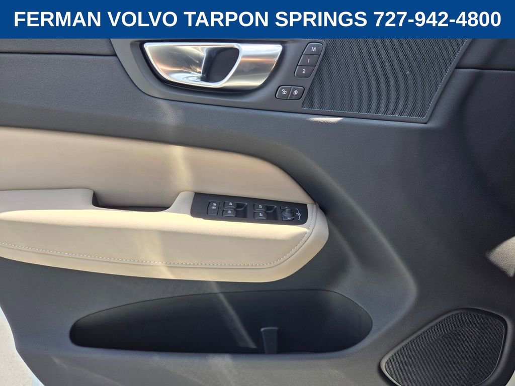 New 2026 Volvo XC60 B5 Core AWD/4WD image 24