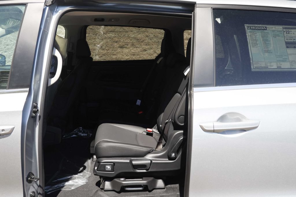New 2026 Honda Odyssey EX-L image 10