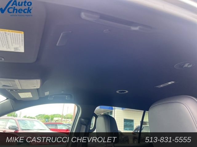 Used 2026 GMC Acadia Elevation w/ Elevation Premium Package AWD/4WD image 16