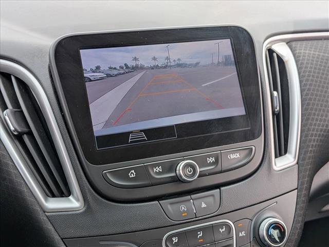Used 2024 Chevrolet Malibu LT image 18