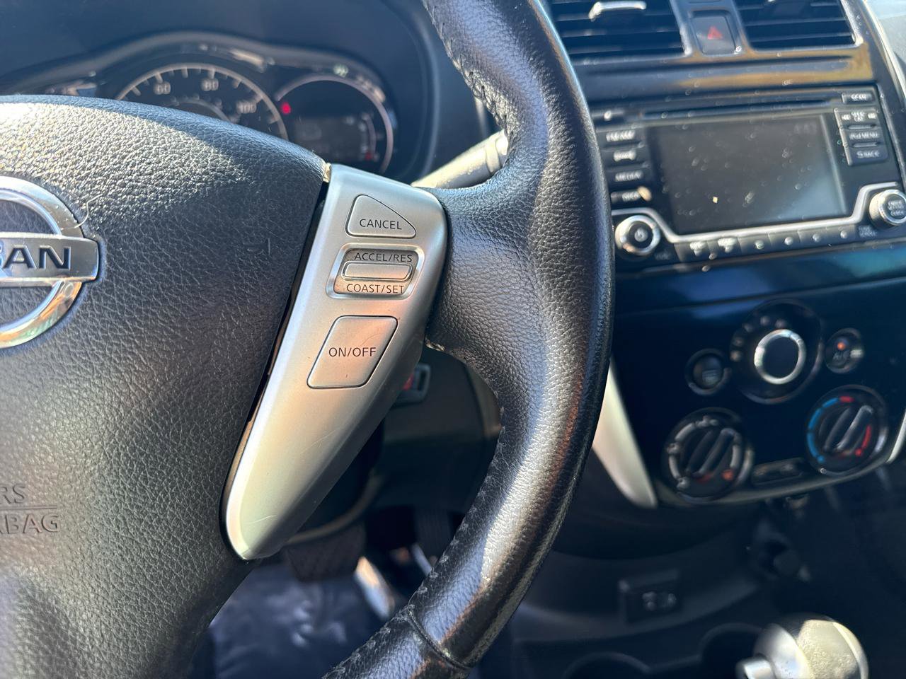 Used 2018 Nissan Versa Note SV image 17