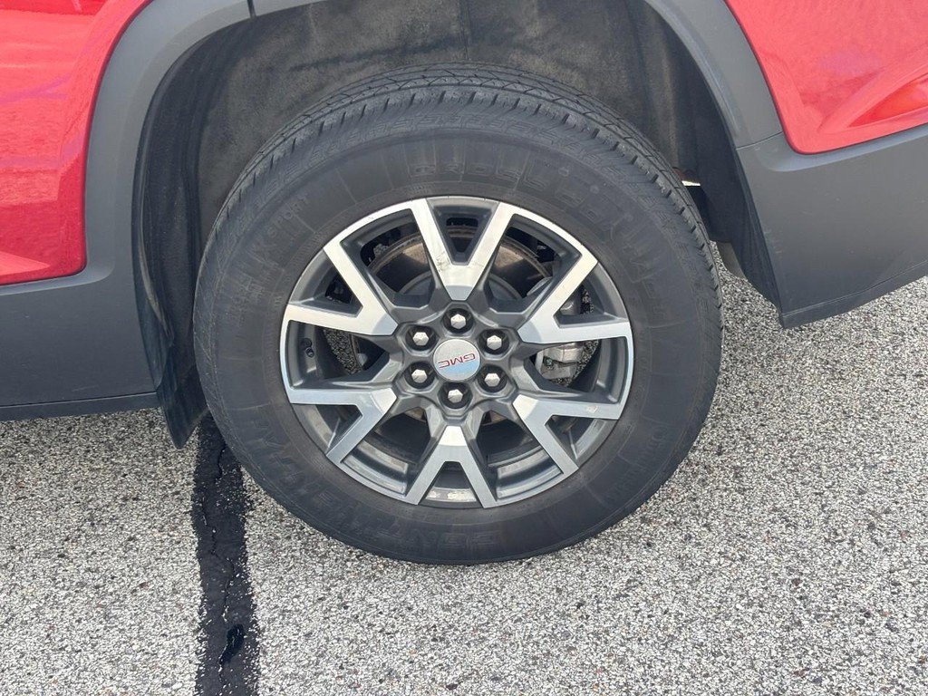 Used 2023 GMC Acadia SLE w/ Driver Convenience Package AWD/4WD image 10