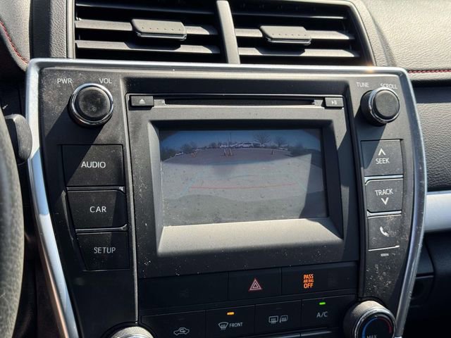 Used 2017 Toyota Camry SE image 15