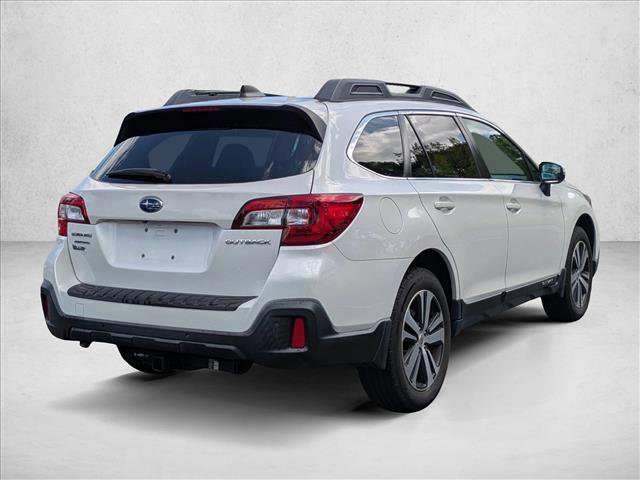 Used 2018 Subaru Outback 2.5i Limited image 6