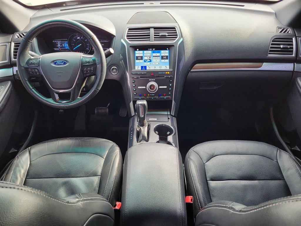 Used 2018 Ford Explorer Limited w/ Equipment Group 301A image 15