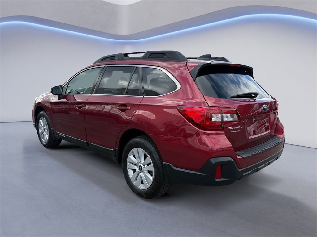 Used 2018 Subaru Outback 2.5i Premium image 5