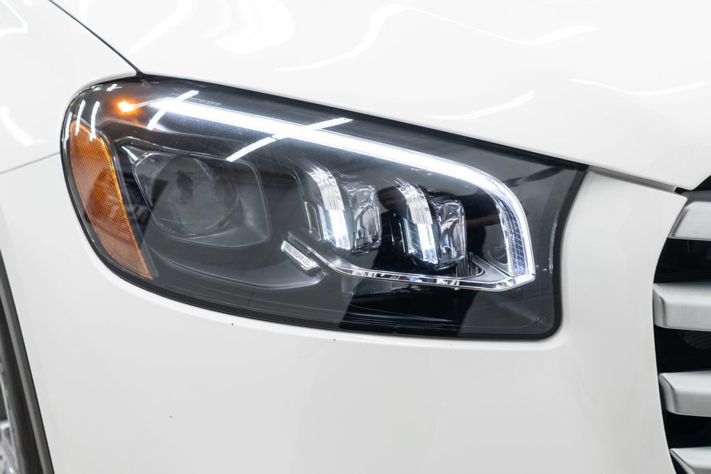 Used 2025 Mercedes-Benz GLS 450 4MATIC image 44