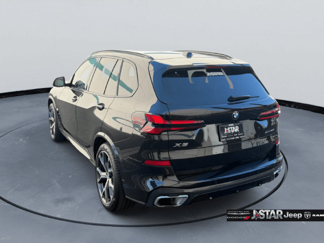 Used 2024 BMW X5 sDrive40i w/ M Sport Package RWD image 7