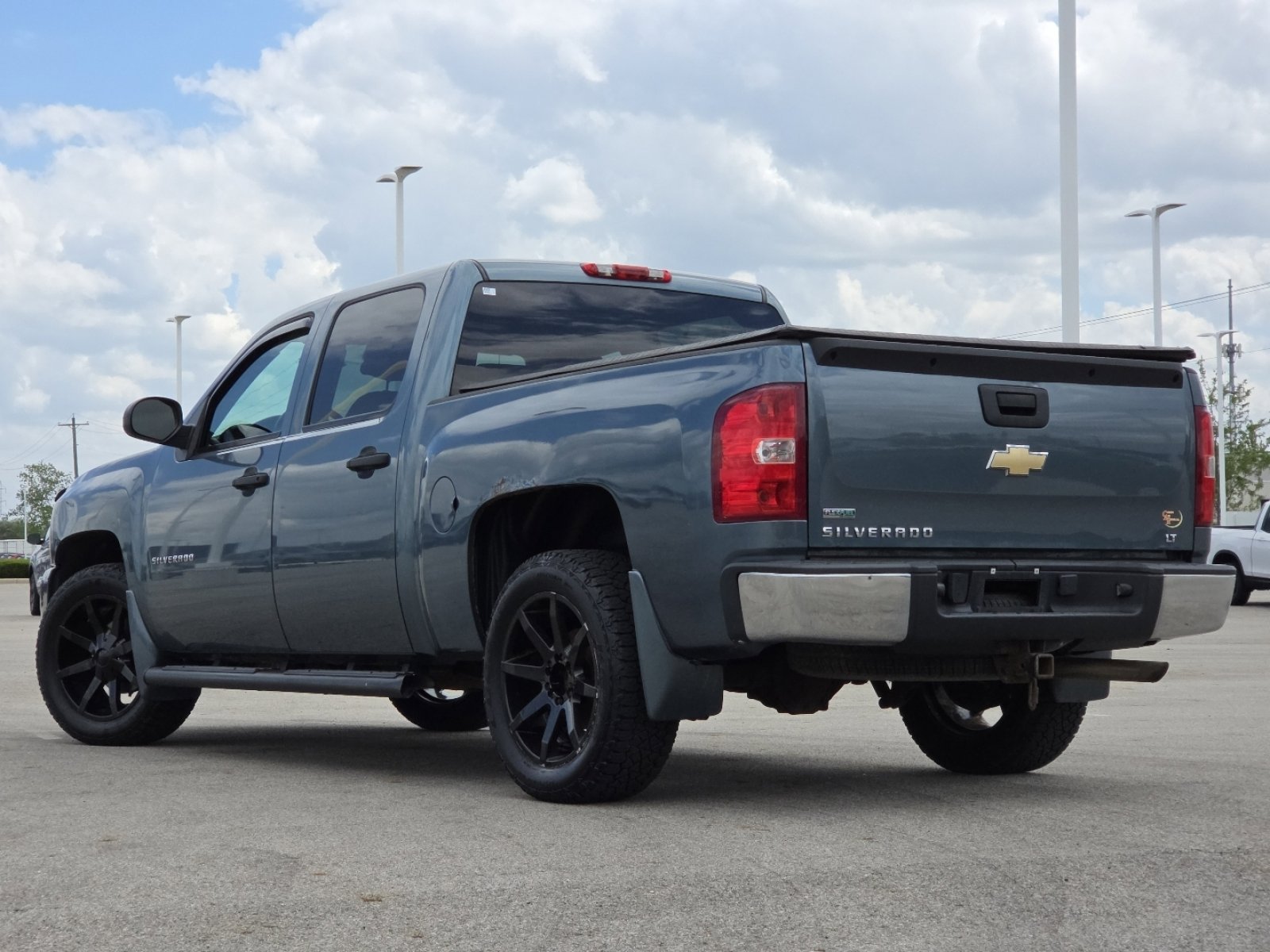Used 2010 Chevrolet Silverado 1500 LT w/ Power Pack Plus AWD/4WD image 13