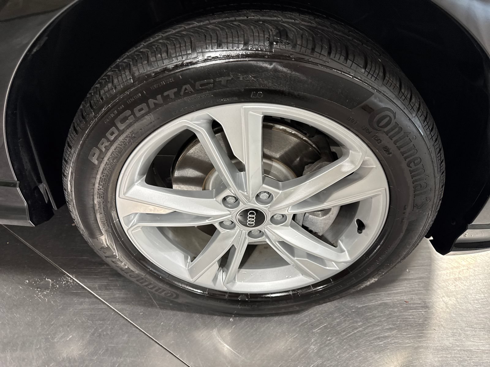 Used 2024 Audi Q3 2.0T Premium Plus AWD/4WD image 9
