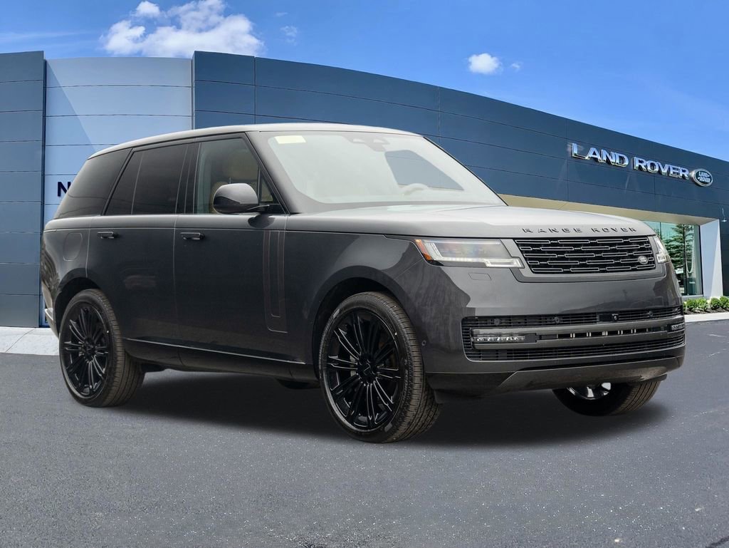 New 2026 Land Rover Range Rover SE image 3