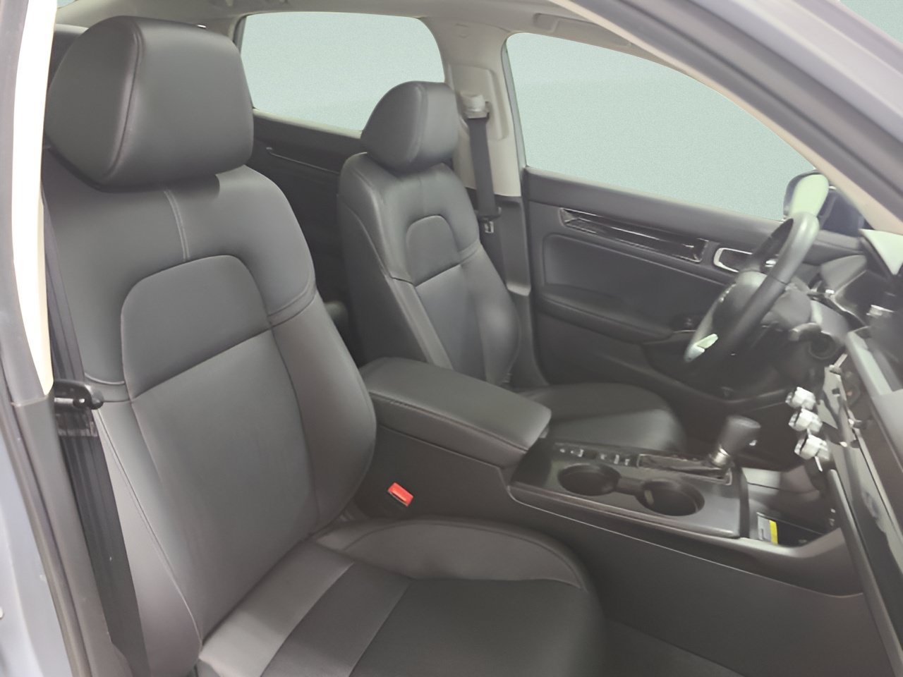 Used 2024 Honda Civic Touring image 15