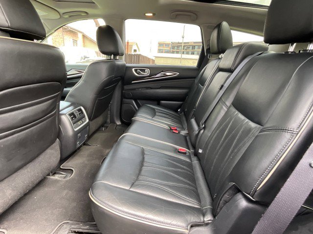 Used 2016 INFINITI QX60 Luxe w/ Deluxe Technology Package image 31