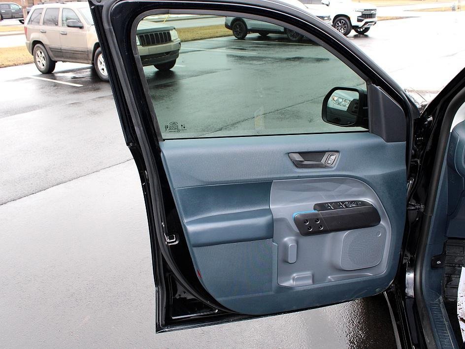 Used 2025 Ford Maverick Lobo image 10