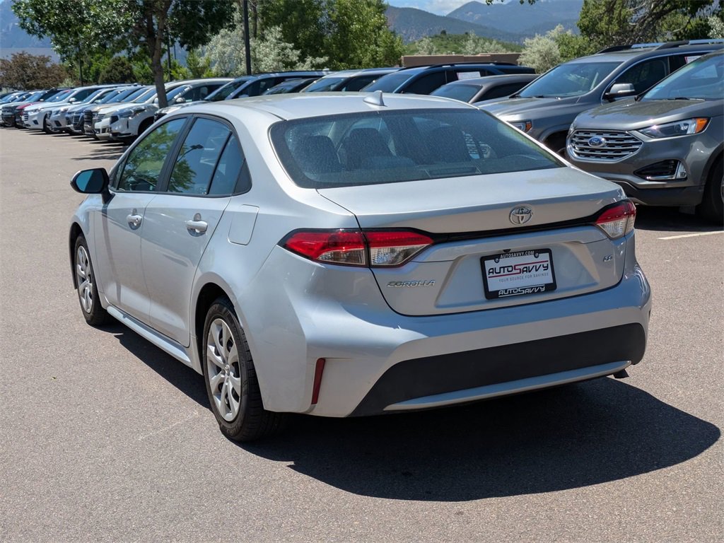 Used 2021 Toyota Corolla LE image 6