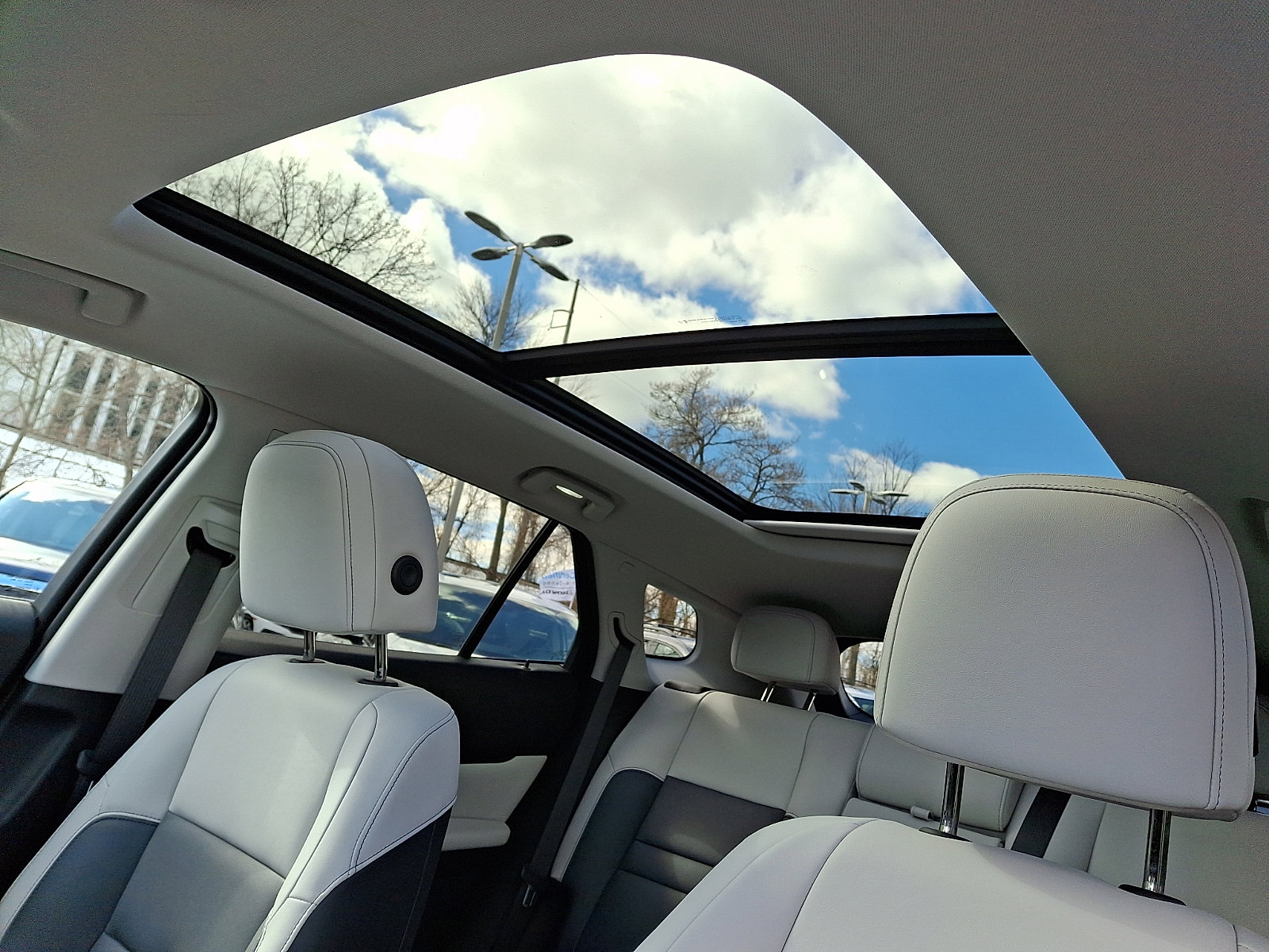 Certified 2024 Honda Prologue Touring image 13