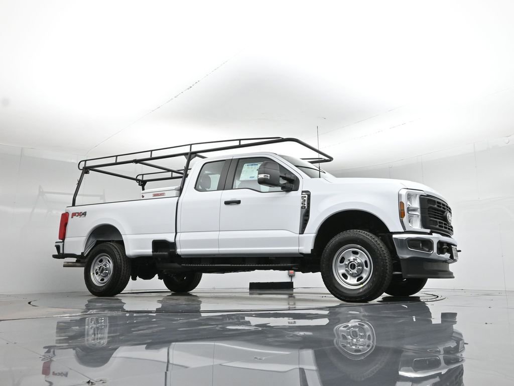 New 2026 Ford F350 XL w/ FX4 Off-Road Package image 3