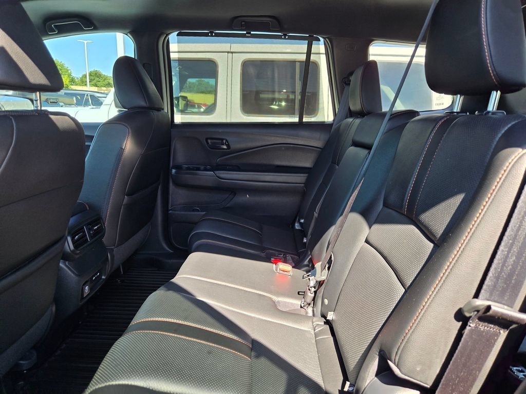Used 2024 Honda Passport TrailSport image 15
